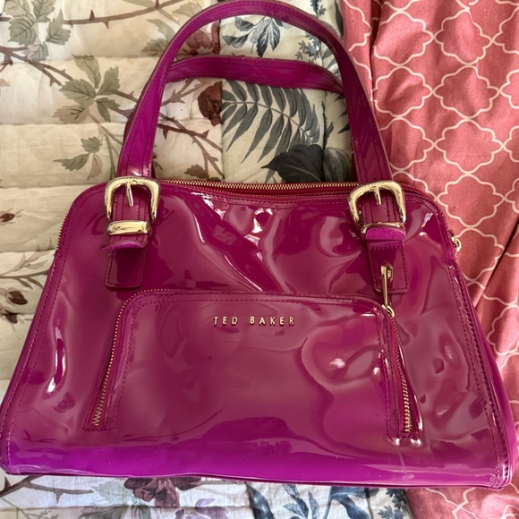 Ted Baker Handbags - Ted Baker Fuchsia Glossy Shoulder Bag